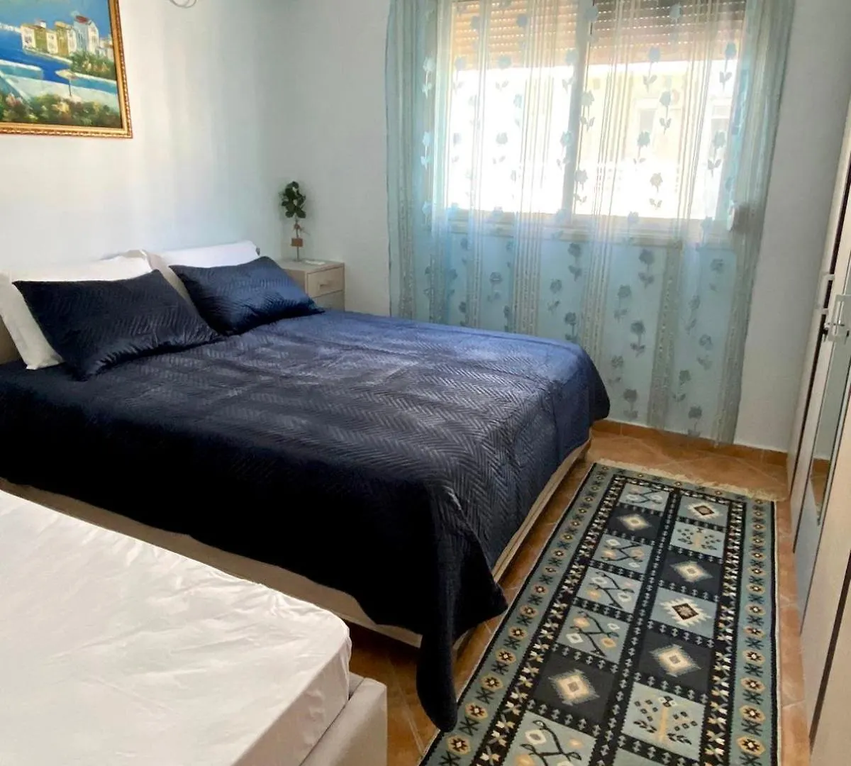 Four Seasons Beach Apartment Vlora 0*, Vlorë